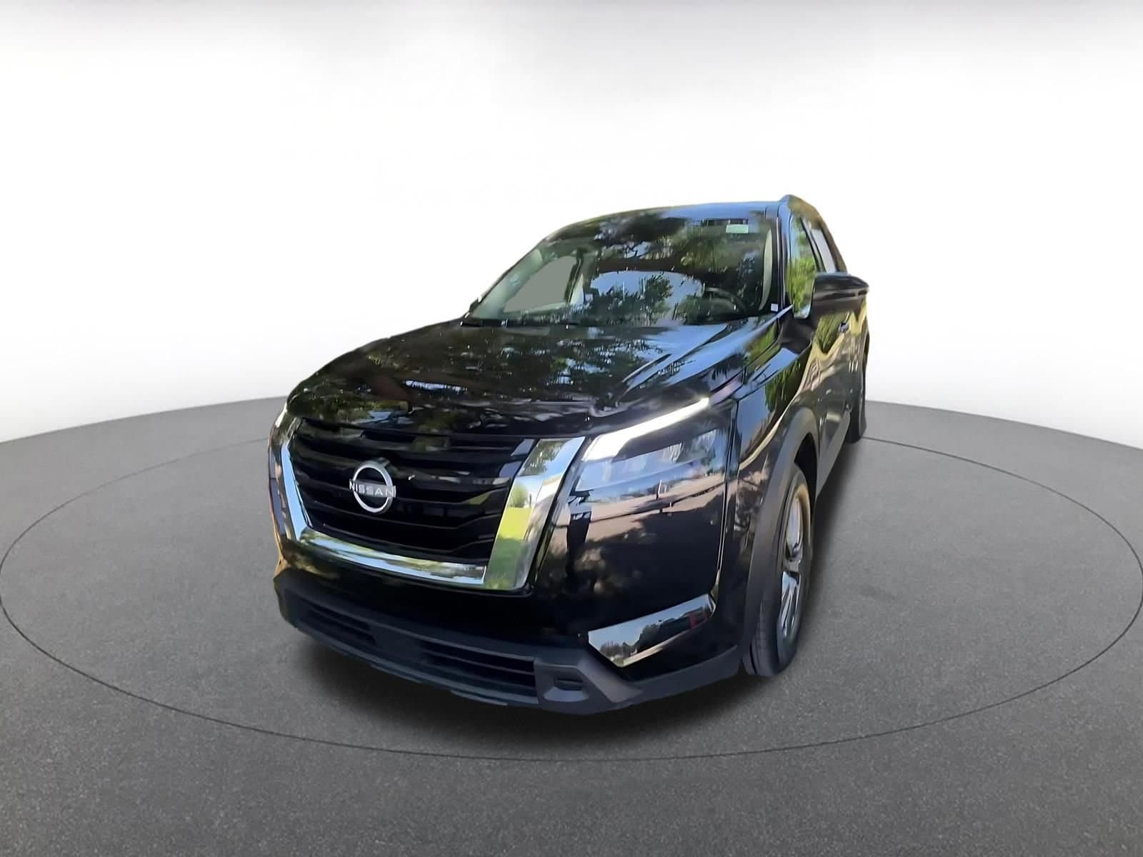 Thumbnail: 2025 Nissan Pathfinder - 8