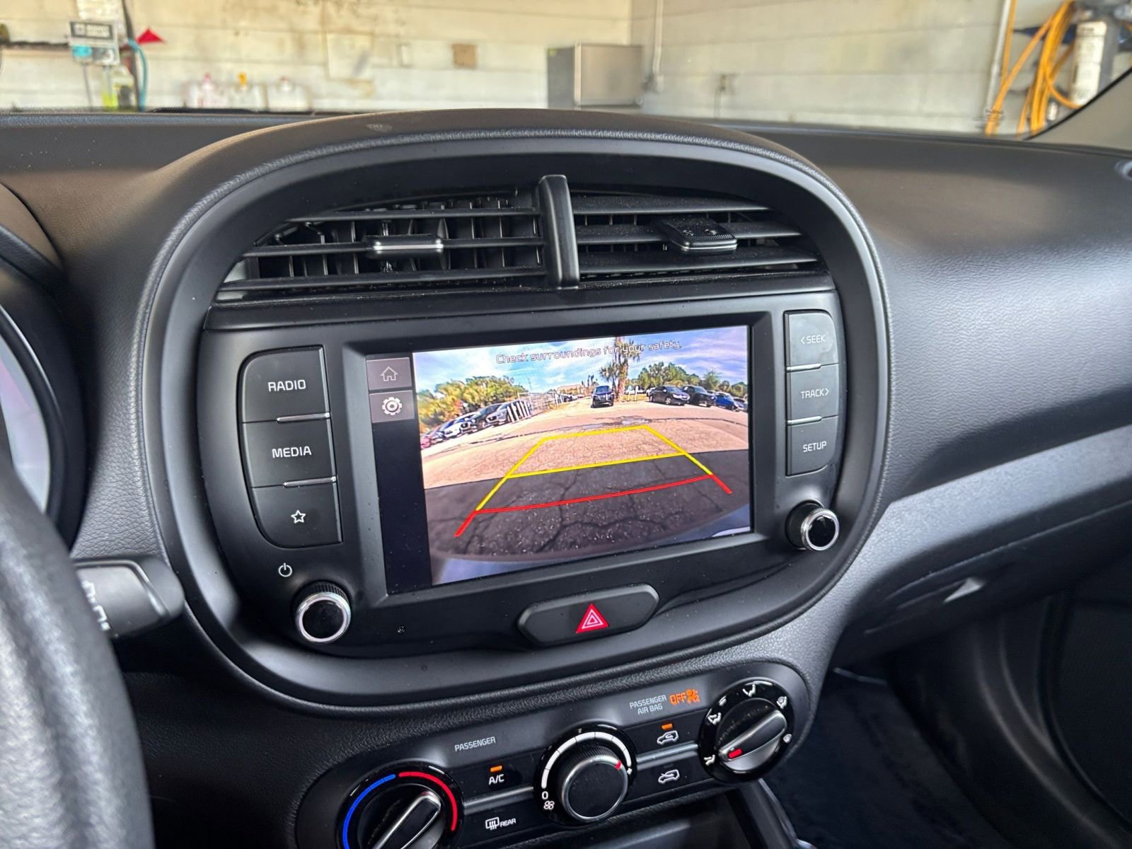 Thumbnail: 2025 Kia Soul - 23