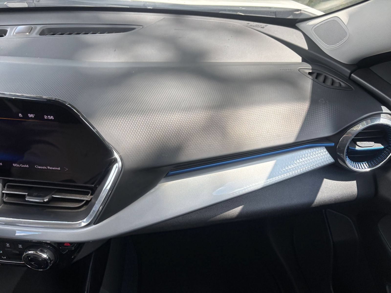 Thumbnail: 2025 Chevrolet Trax - 33