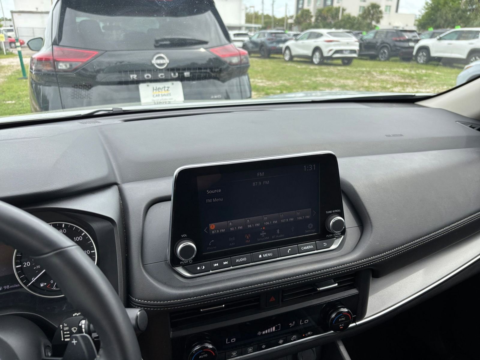 Thumbnail: 2025 Nissan Rogue - 21