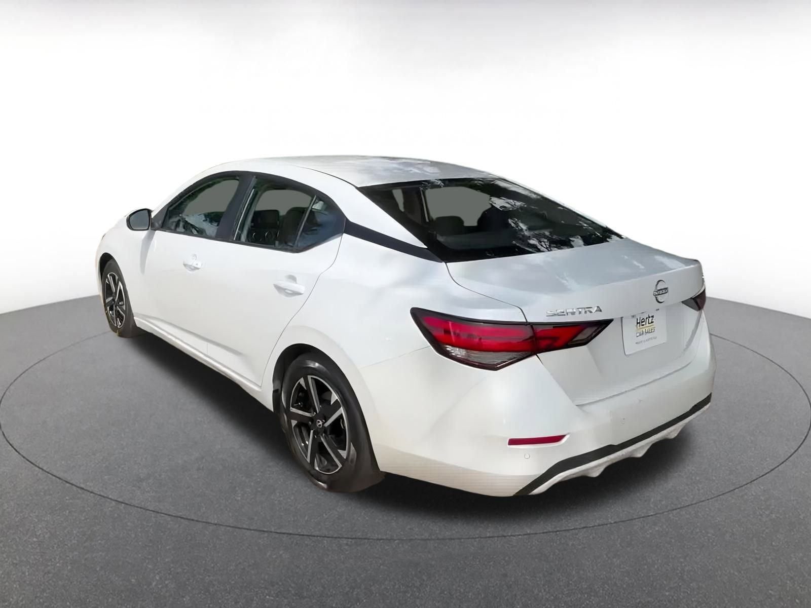 Thumbnail: 2024 Nissan Sentra - 11