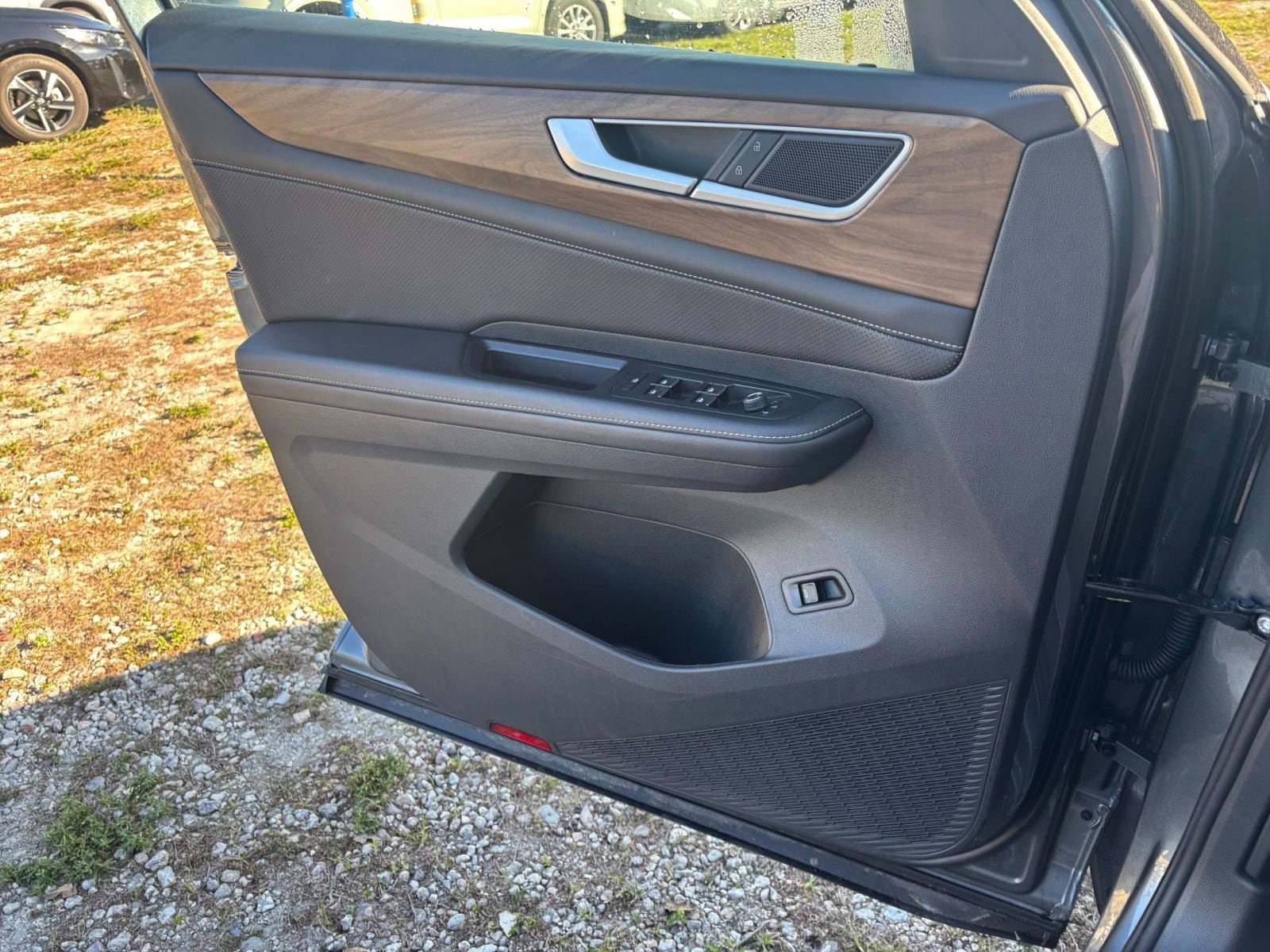 Thumbnail: 2025 Volkswagen Atlas - 20