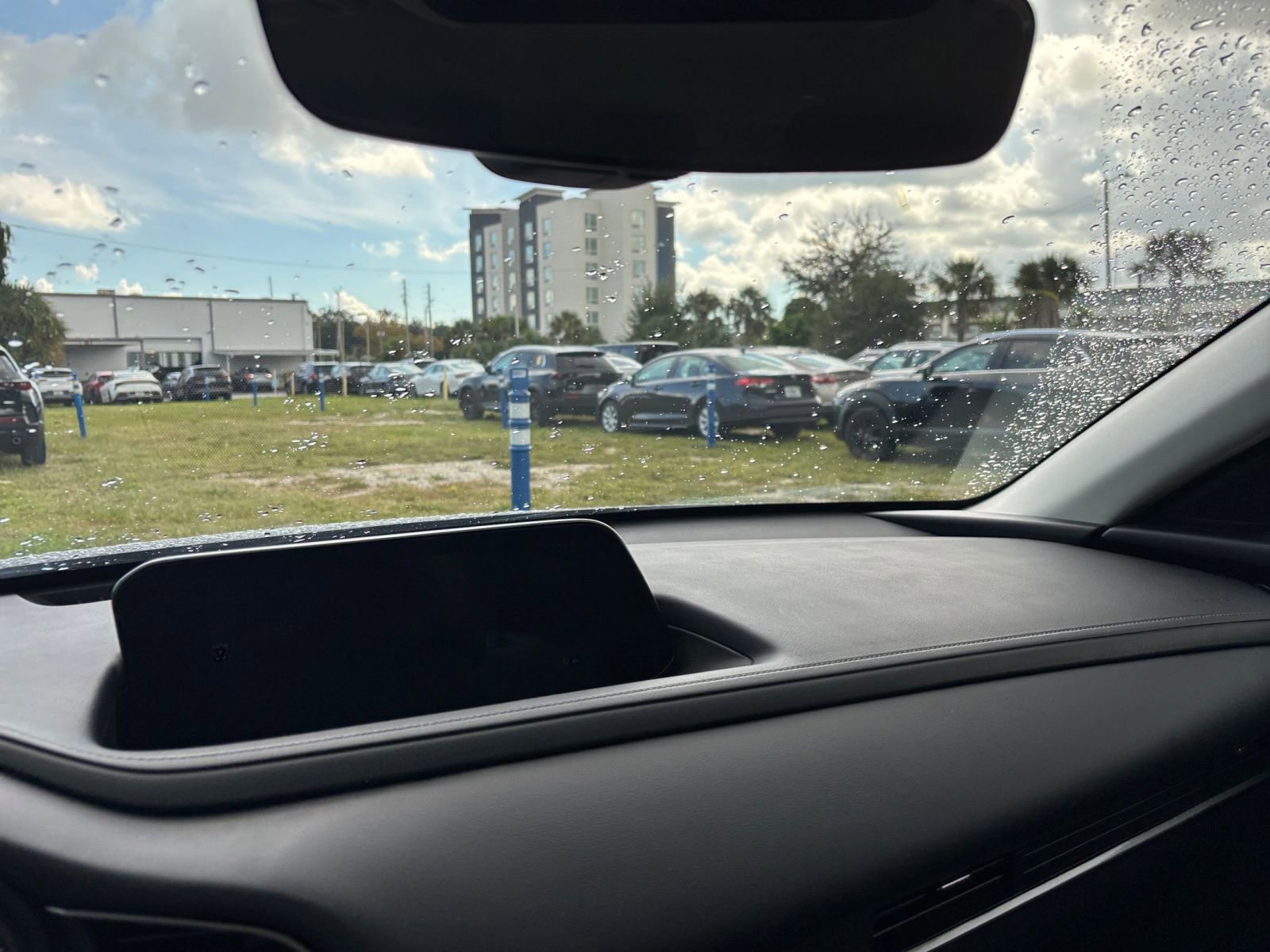 Thumbnail: 2025 Mazda CX-30 - 35