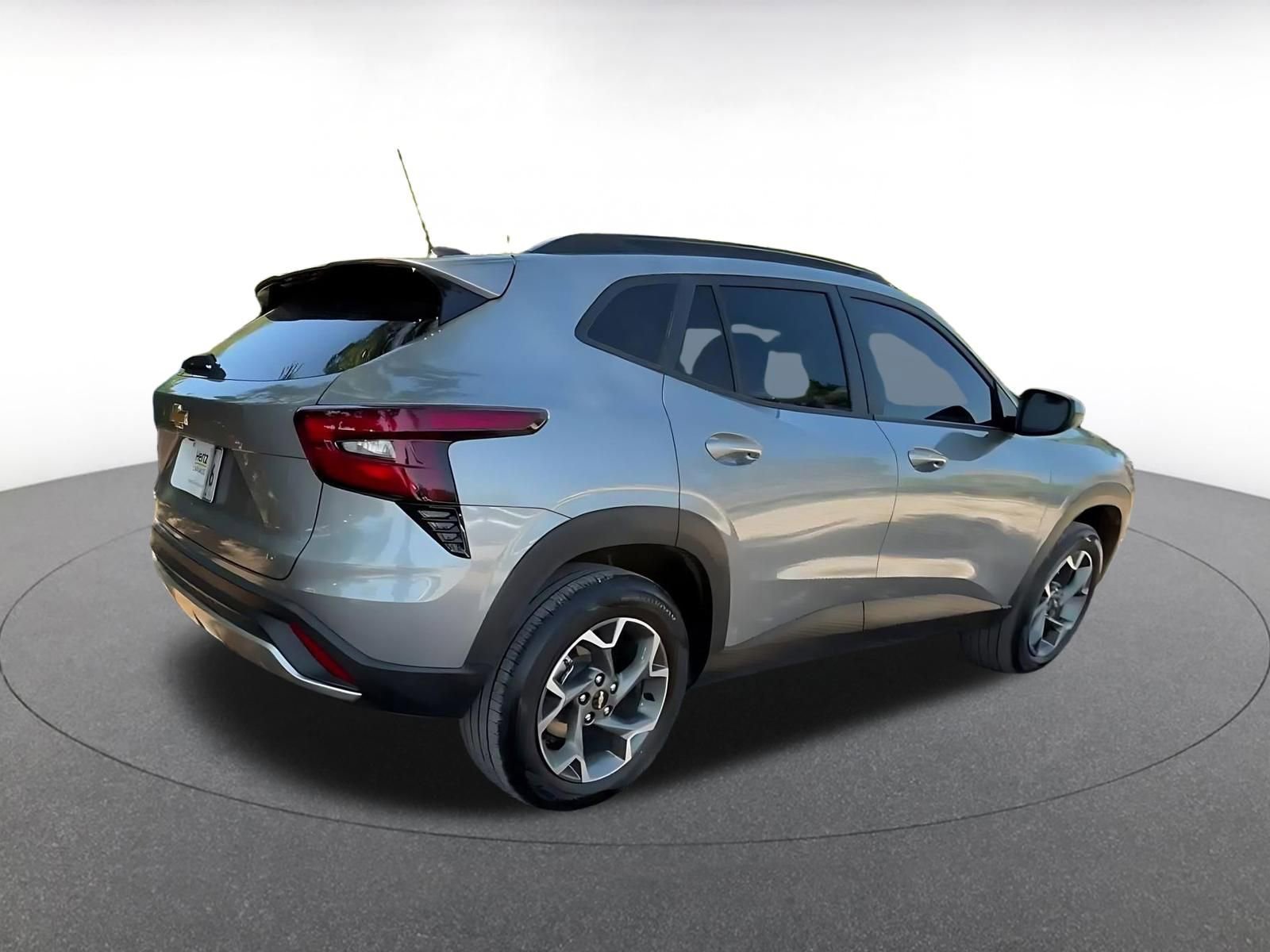 Thumbnail: 2025 Chevrolet Trax - 11