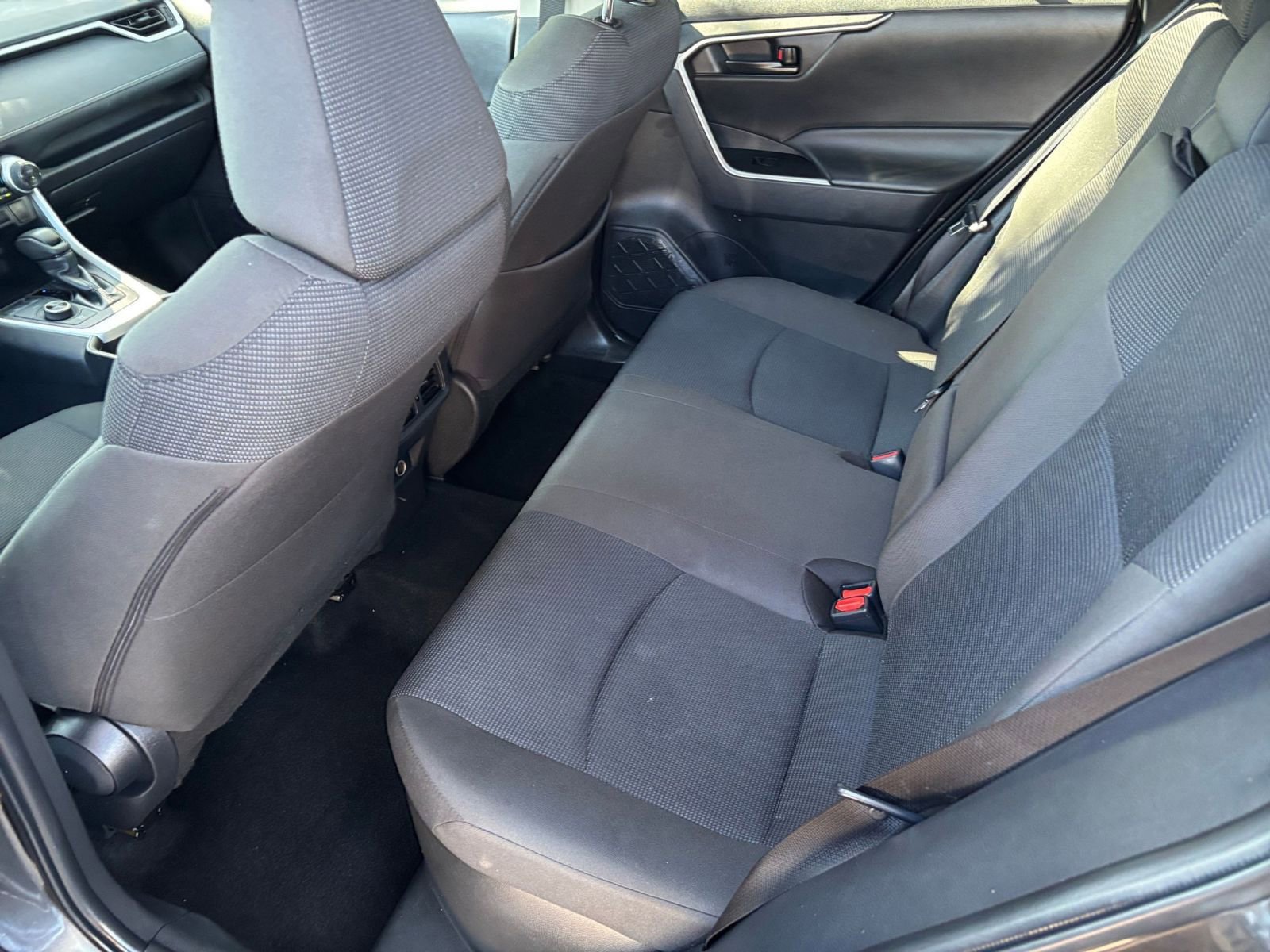 Thumbnail: 2025 Toyota RAV4 - 27