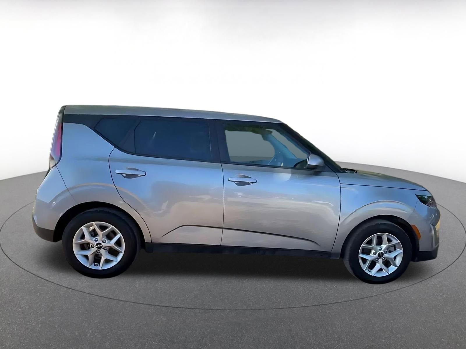 Thumbnail: 2025 Kia Soul - 16