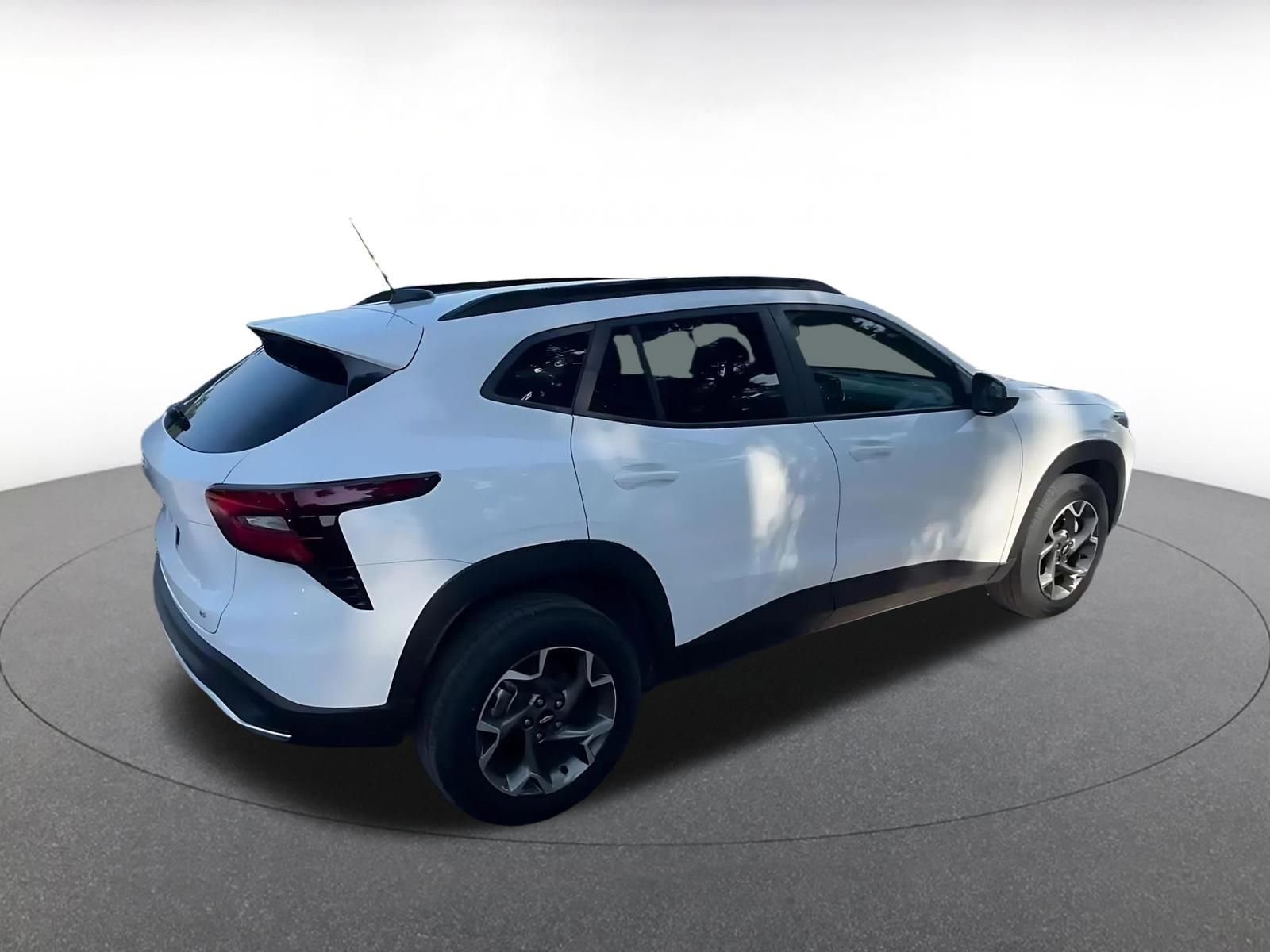 Thumbnail: 2025 Chevrolet Trax - 15