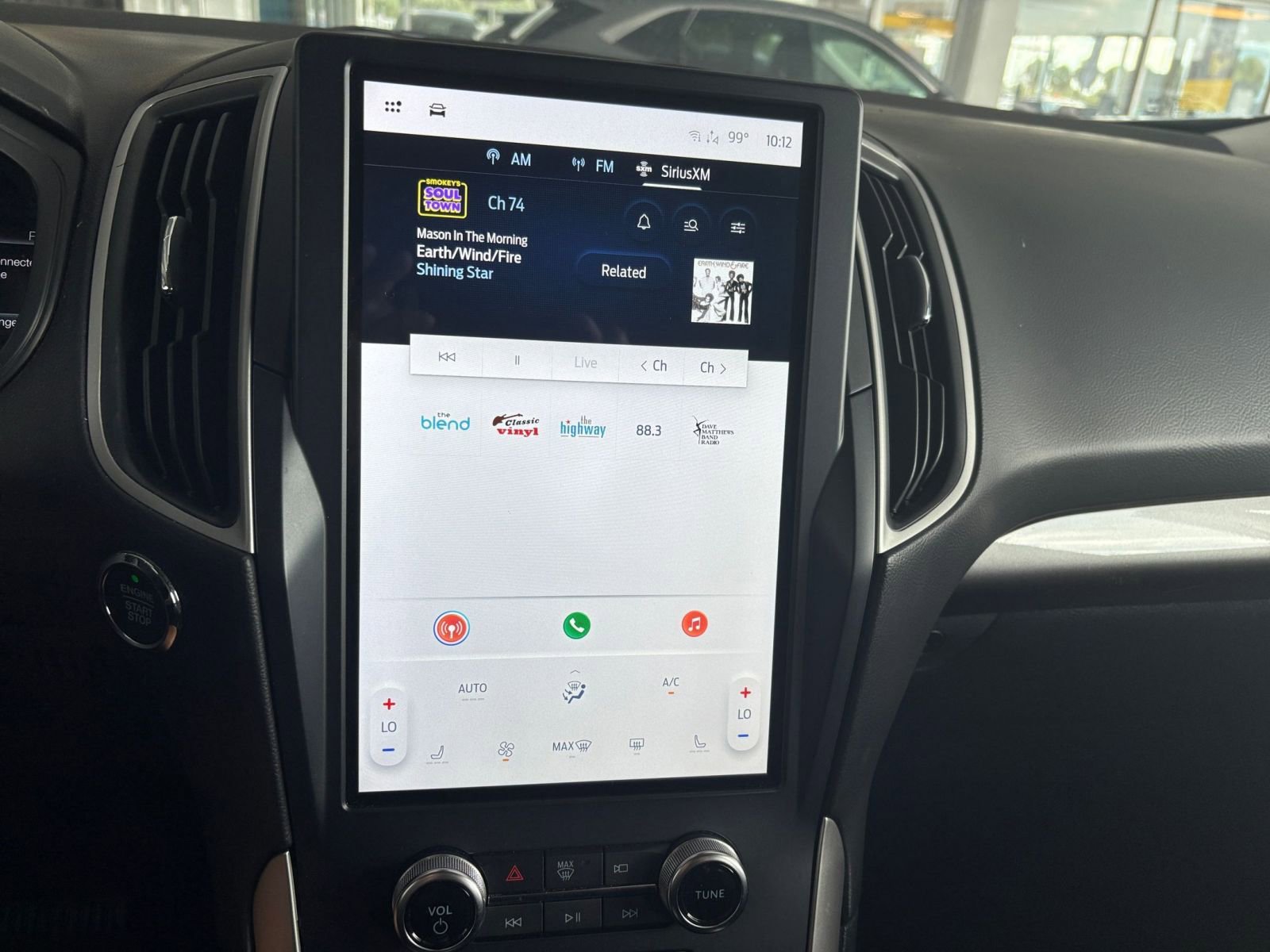 Thumbnail: 2023 Ford Edge - 21