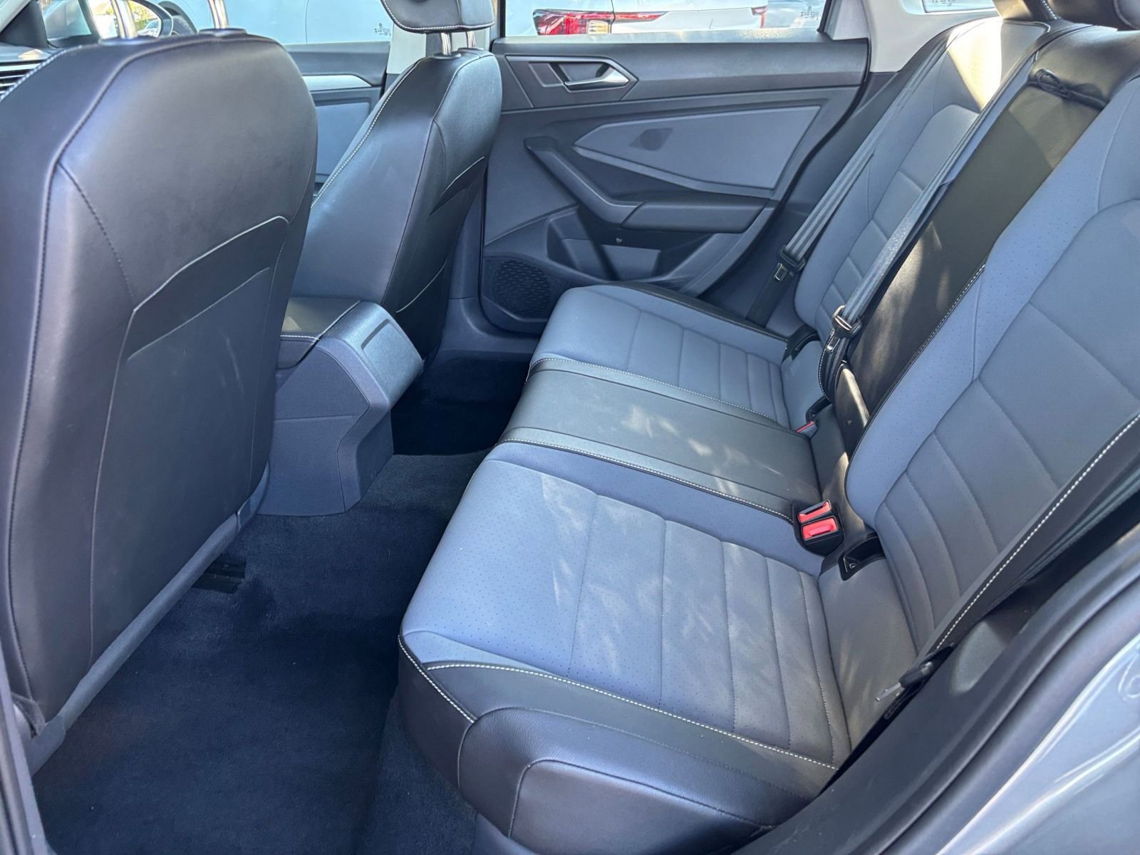 Thumbnail: 2025 Volkswagen Jetta - 24