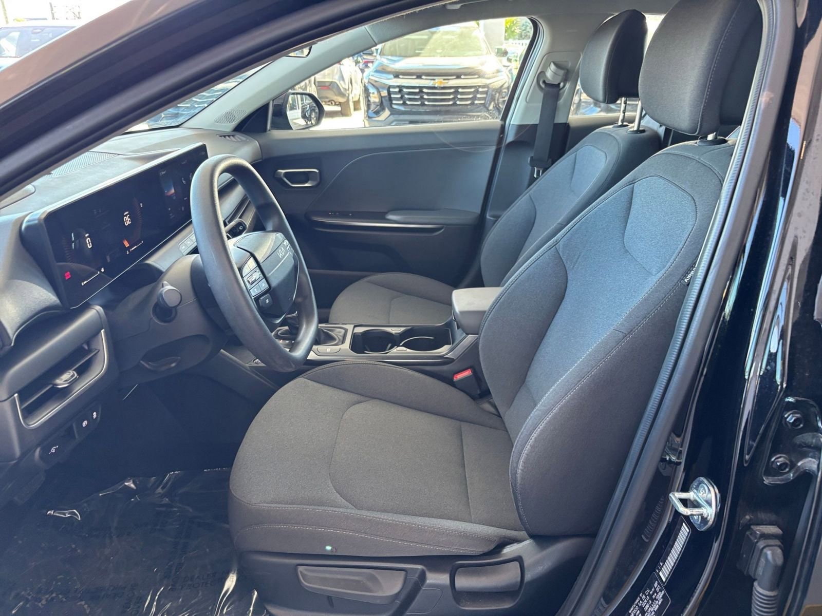 Thumbnail: 2025 Kia K4 - 29