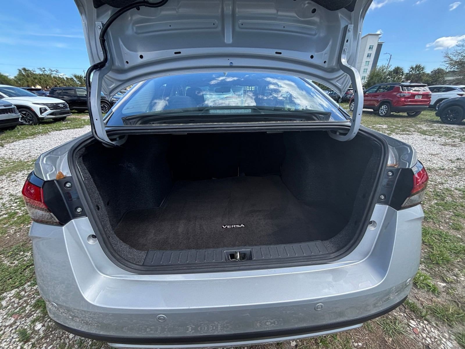 Thumbnail: 2025 Nissan Versa - 32