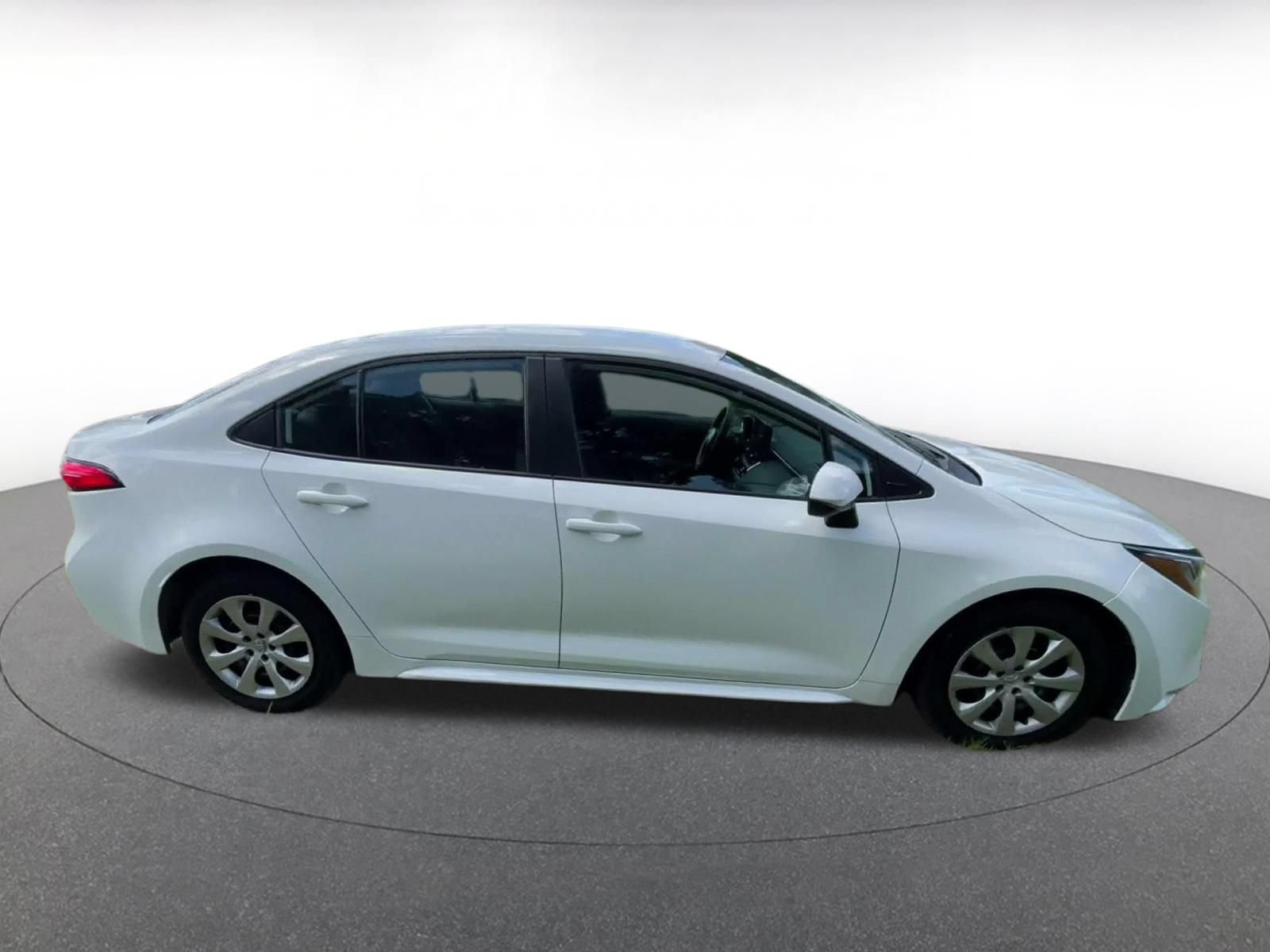 Thumbnail: 2025 Toyota Corolla - 16