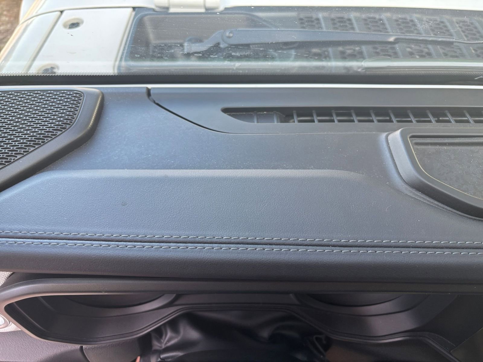 Thumbnail: 2025 Jeep Wrangler - 34