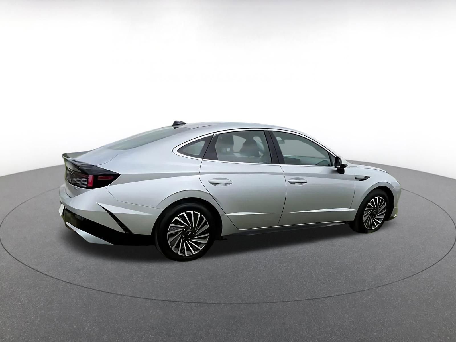 Thumbnail: 2025 Hyundai Sonata - 15