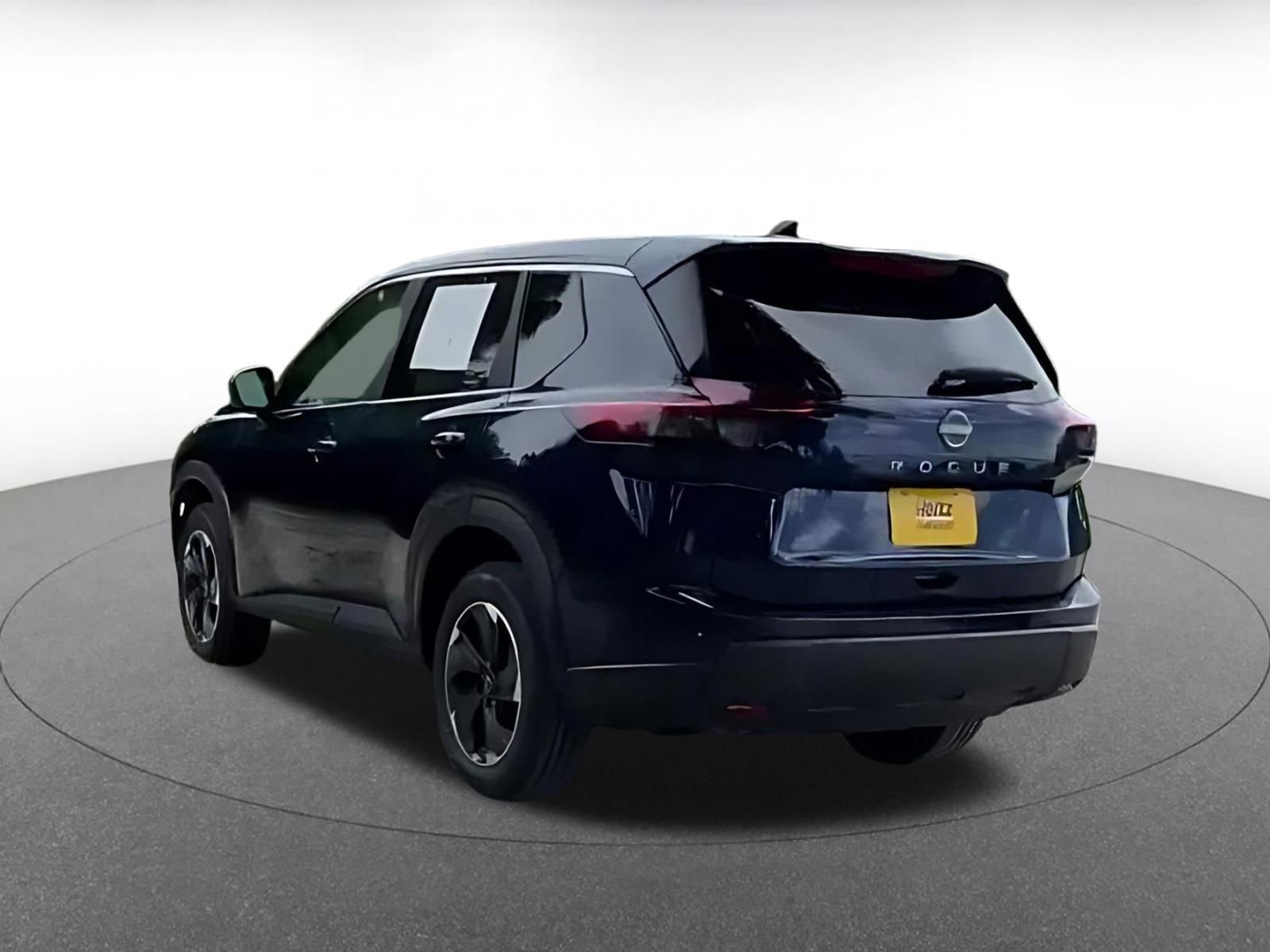 Thumbnail: 2025 Nissan Rogue - 12