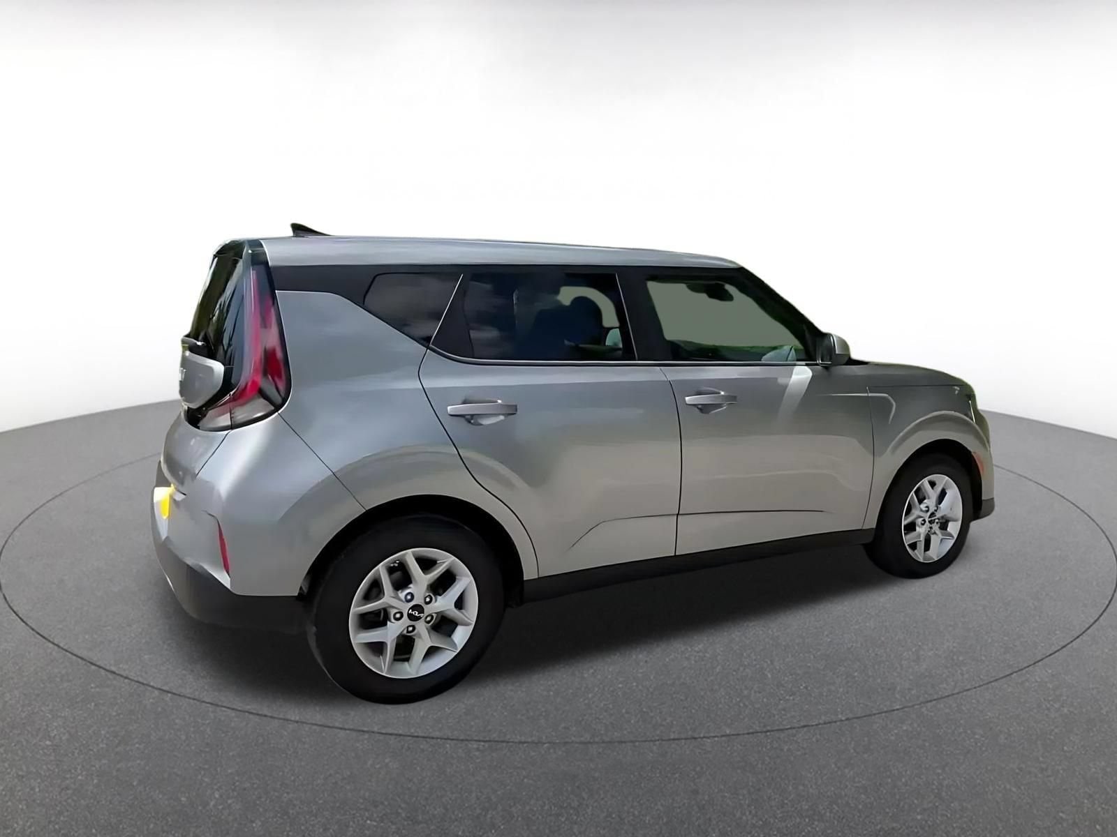 Thumbnail: 2025 Kia Soul - 13