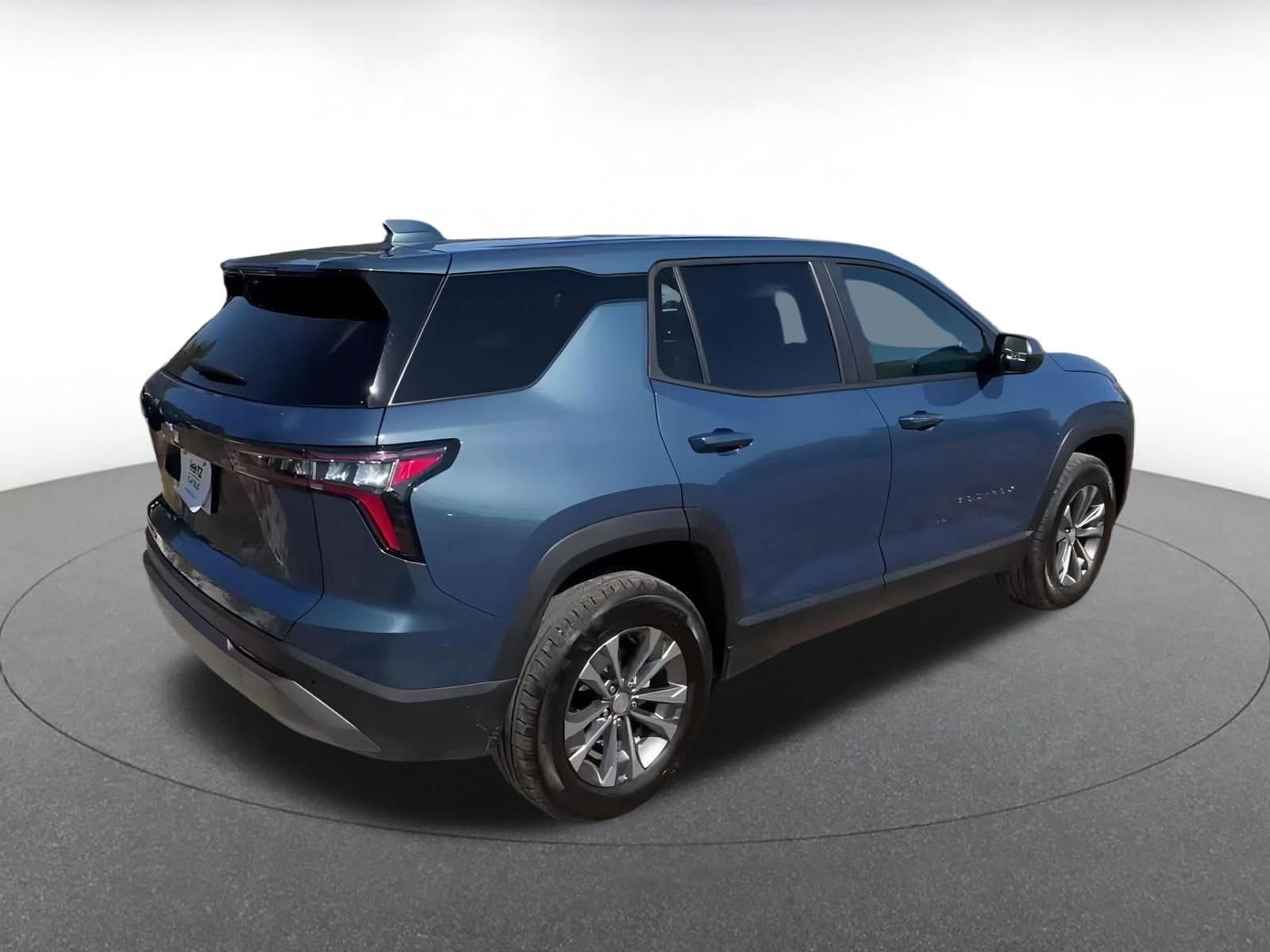 Thumbnail: 2025 Chevrolet Equinox - 15