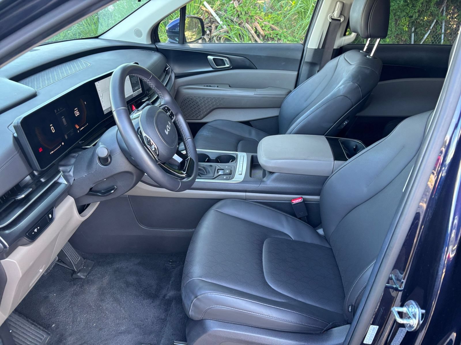 Thumbnail: 2026 Kia Carnival - 24
