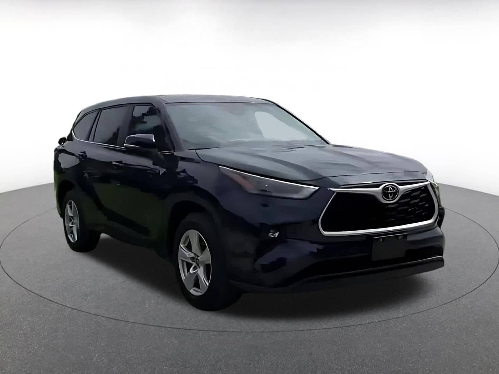 Thumbnail: 2025 Toyota Highlander - 2