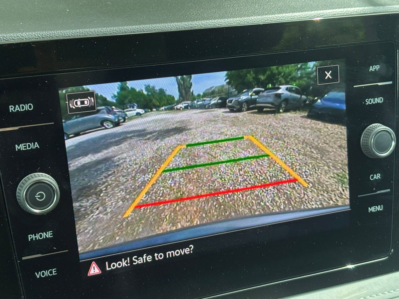 Thumbnail: 2025 Volkswagen Taos - 24