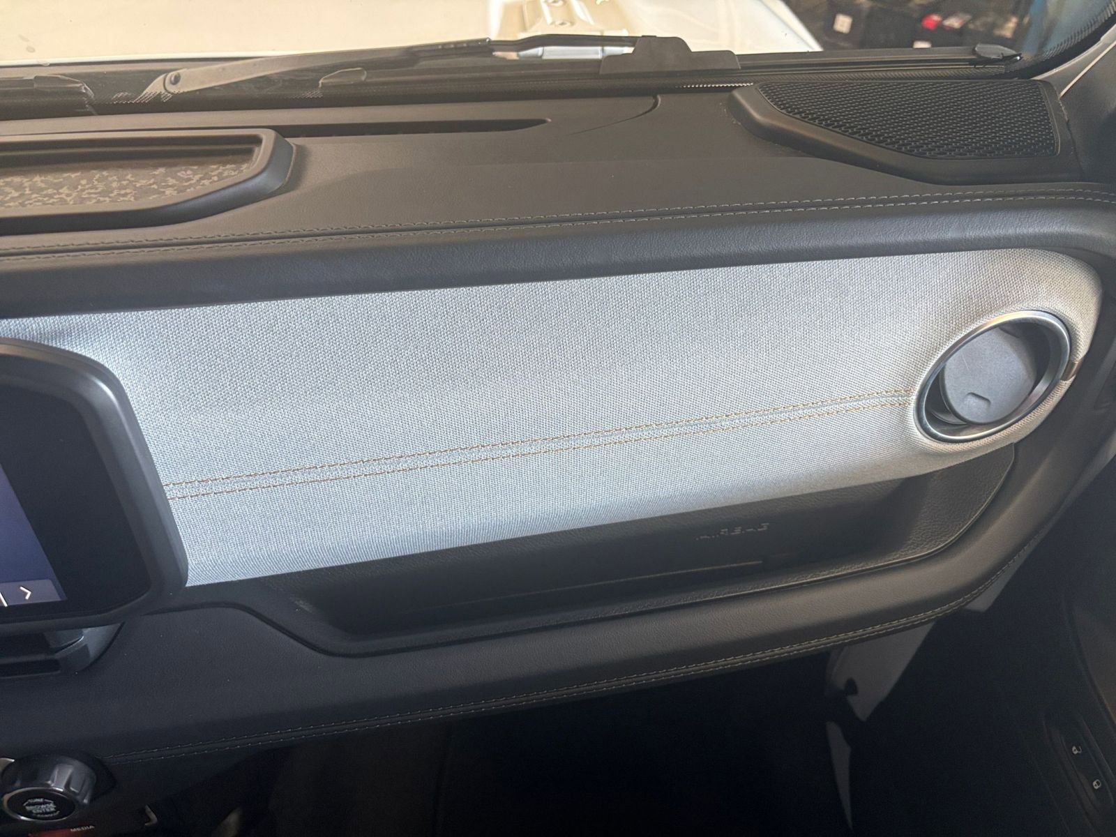 Thumbnail: 2025 Jeep Wrangler - 35