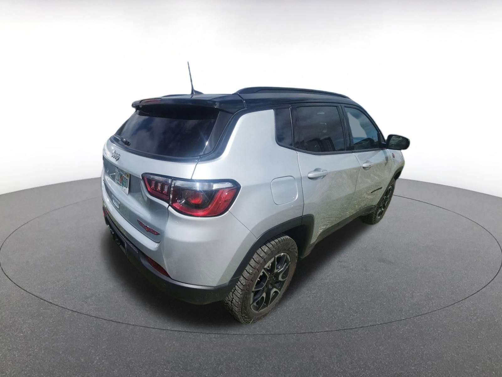 Thumbnail: 2025 Jeep Compass - 8