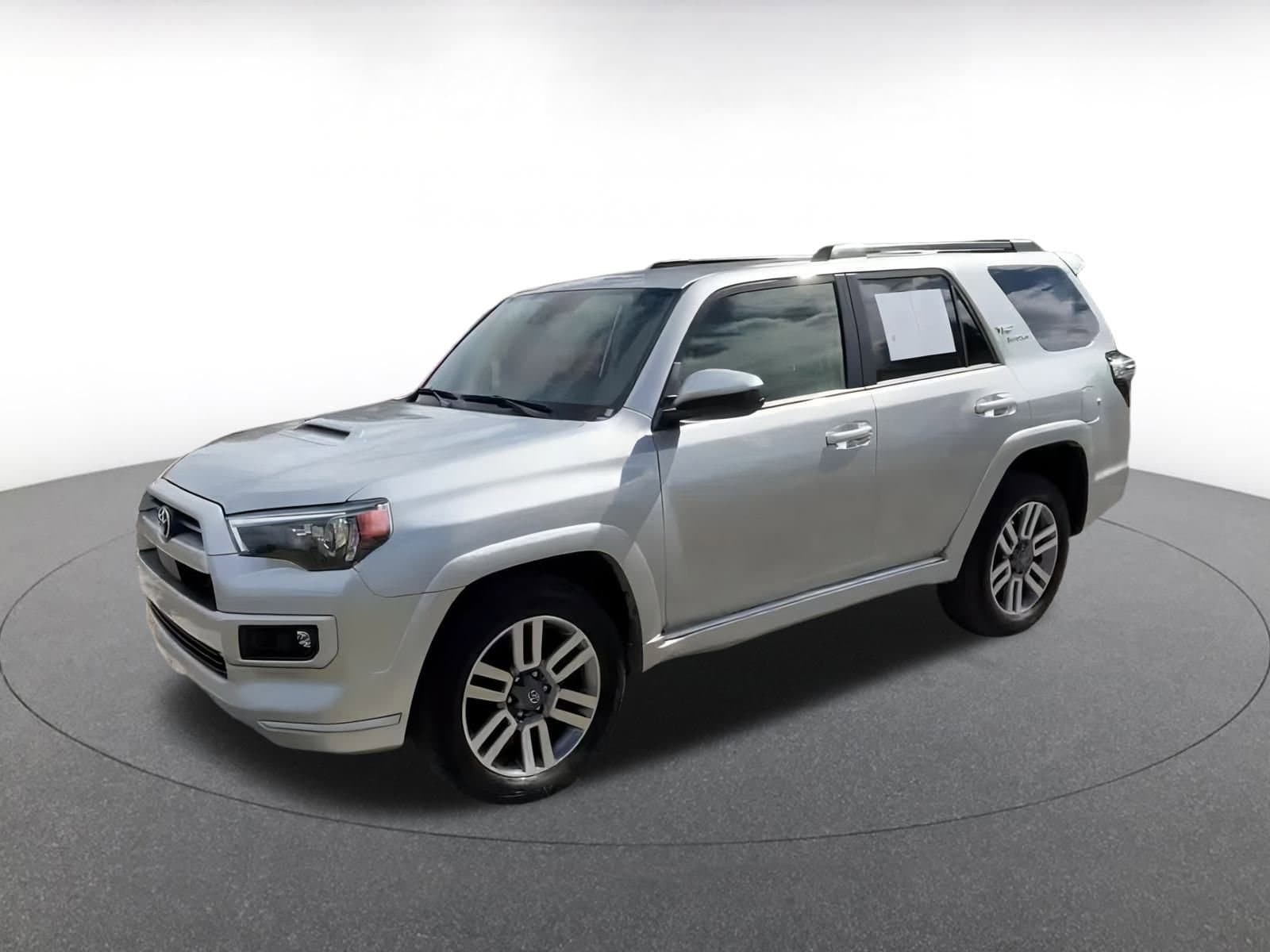 Thumbnail: 2024 Toyota 4Runner - 8