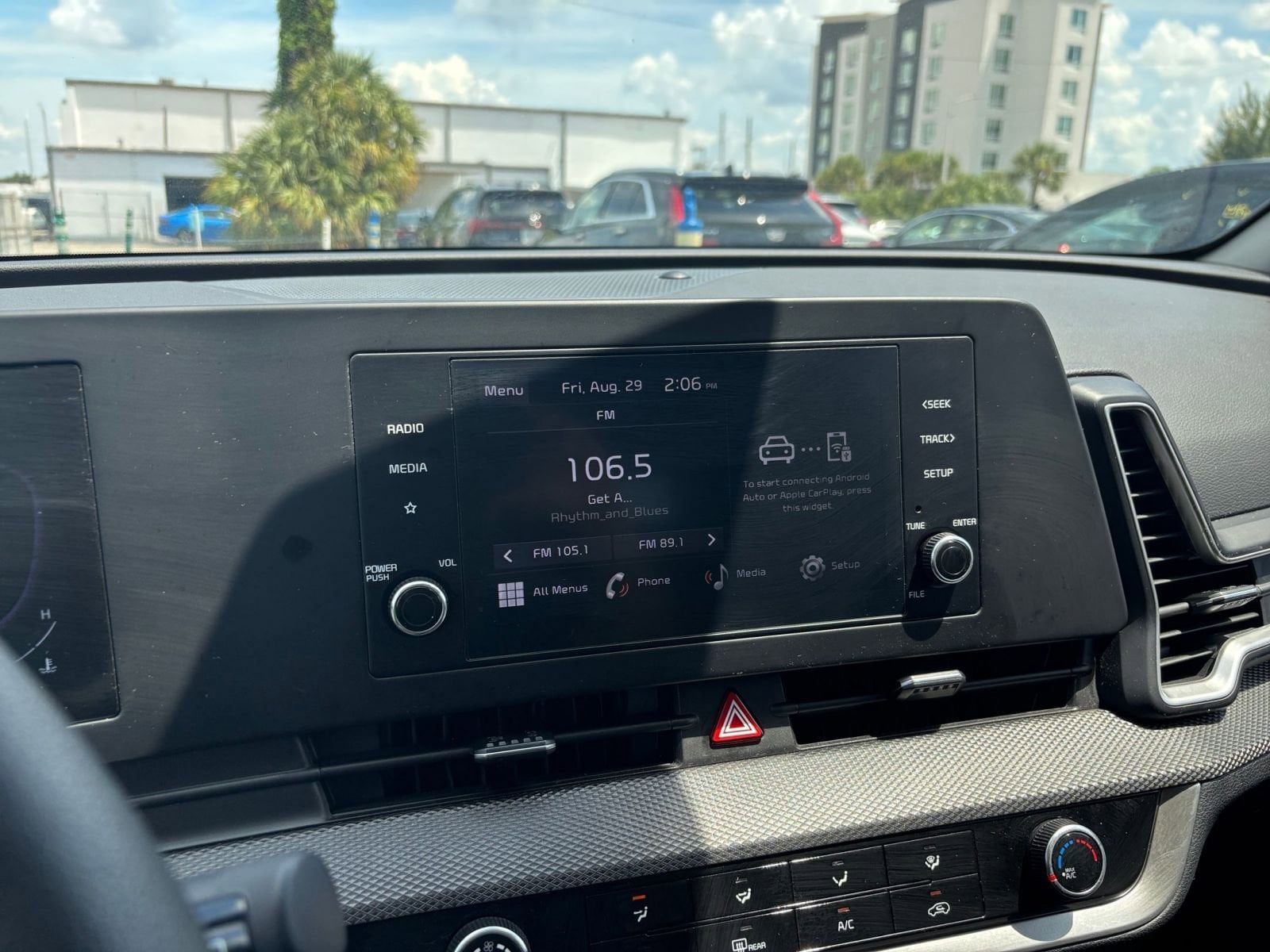 Thumbnail: 2024 Kia Sportage - 21