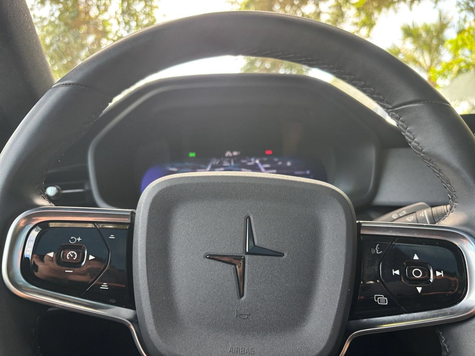 Thumbnail: 2023 Polestar 2 - 34