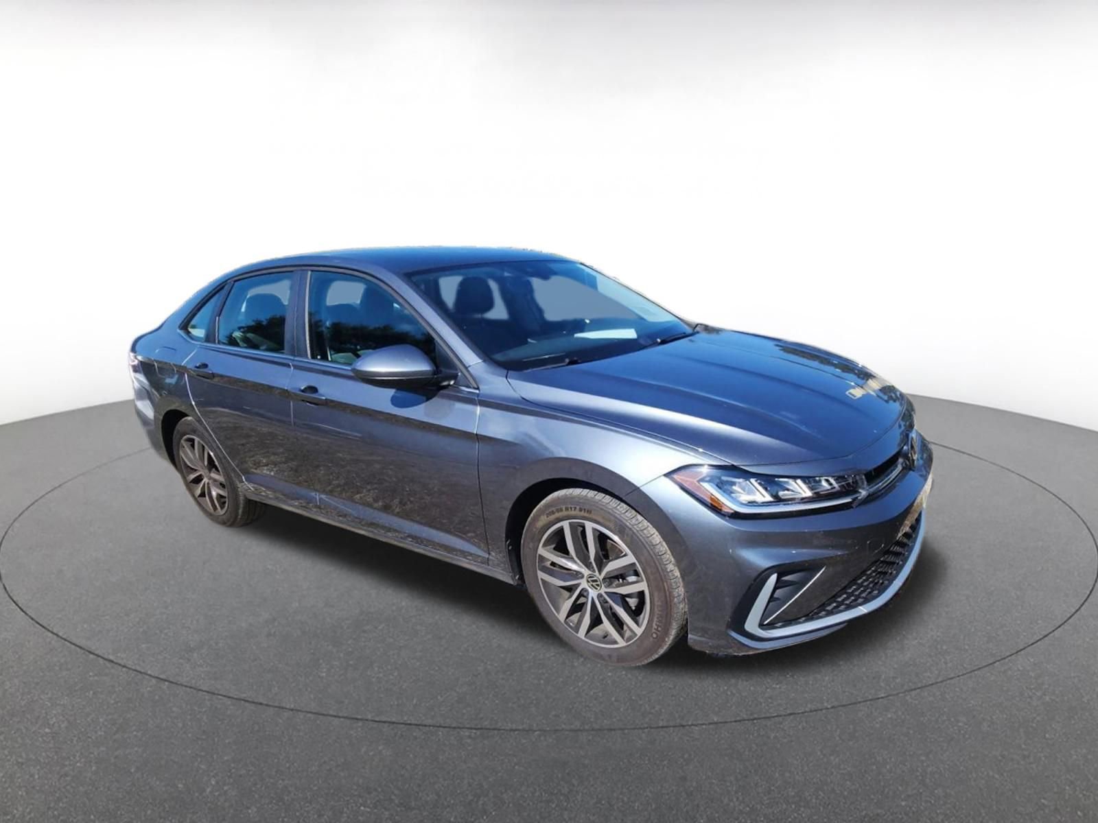 Thumbnail: 2025 Volkswagen Jetta - 1