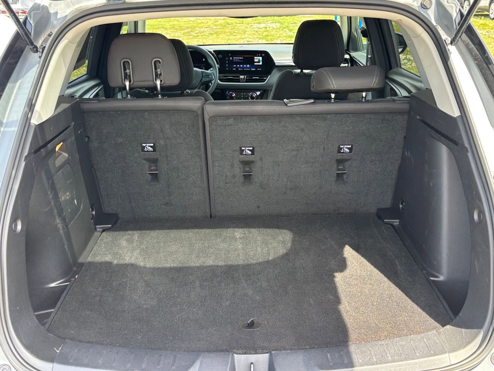 Thumbnail: 2025 Chevrolet TrailBlazer - 32