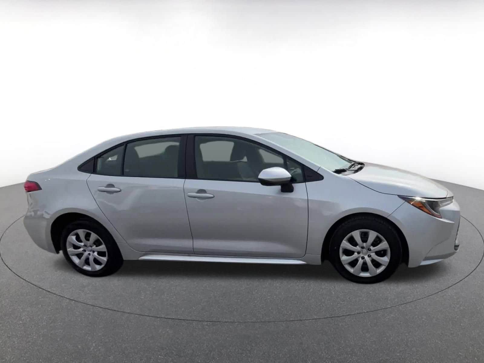 Thumbnail: 2024 Toyota Corolla - 16