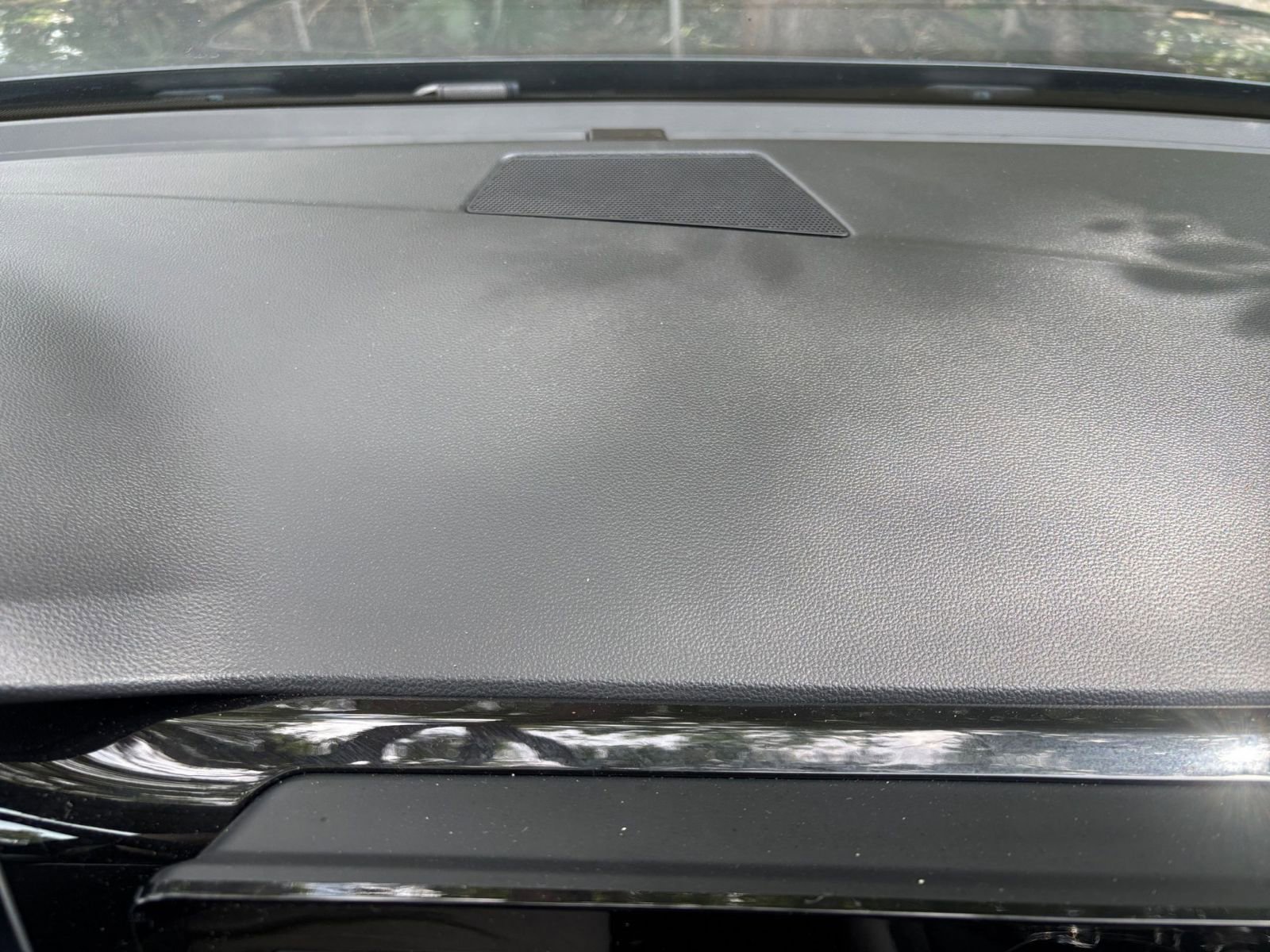 Thumbnail: 2025 Volkswagen Taos - 17