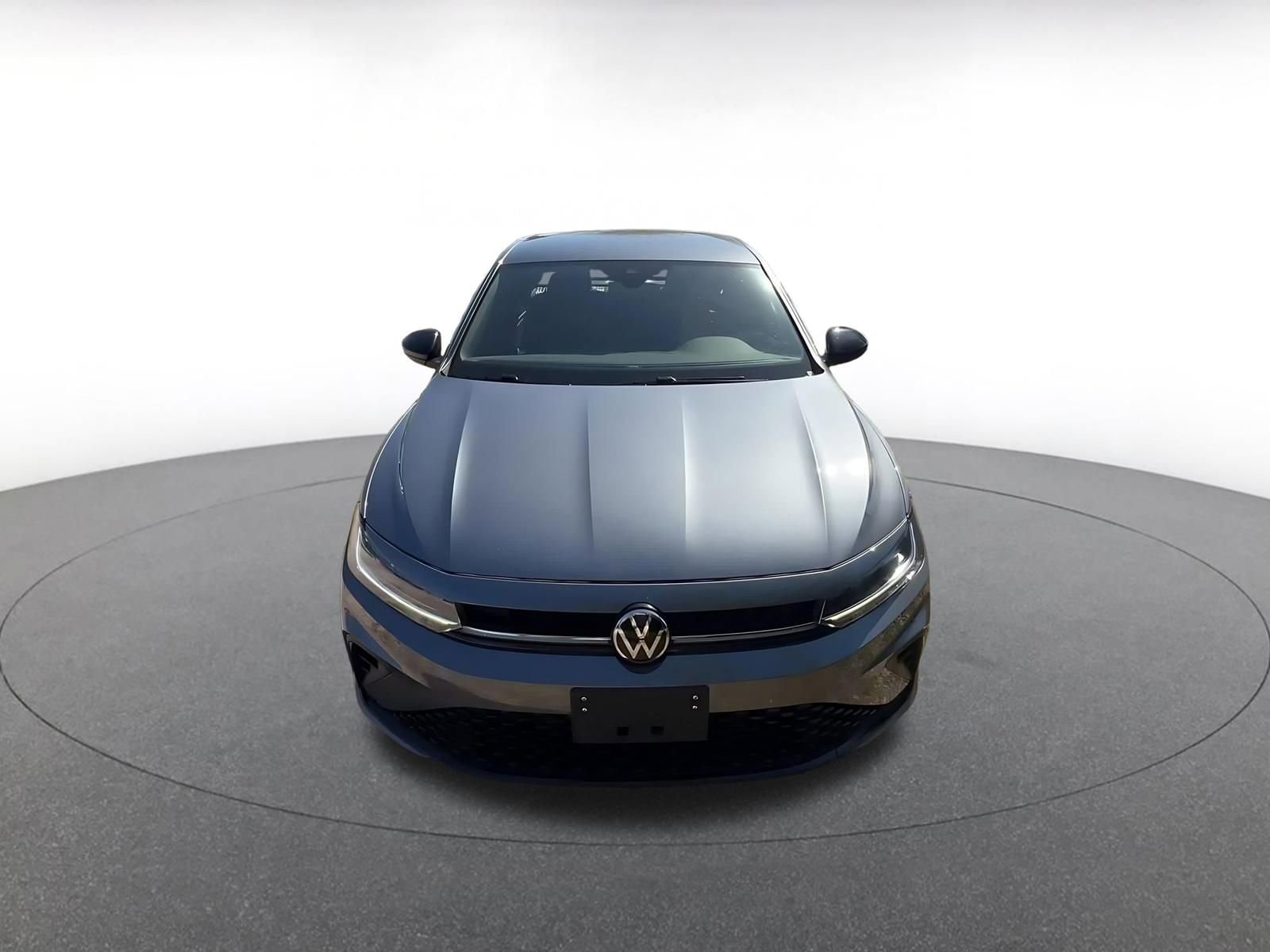 Thumbnail: 2025 Volkswagen Jetta - 4