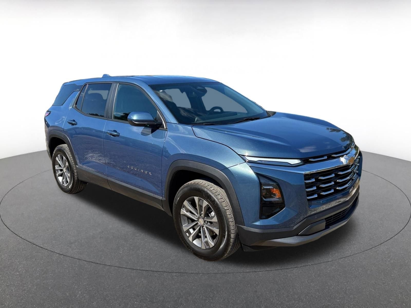Thumbnail: 2025 Chevrolet Equinox - 1
