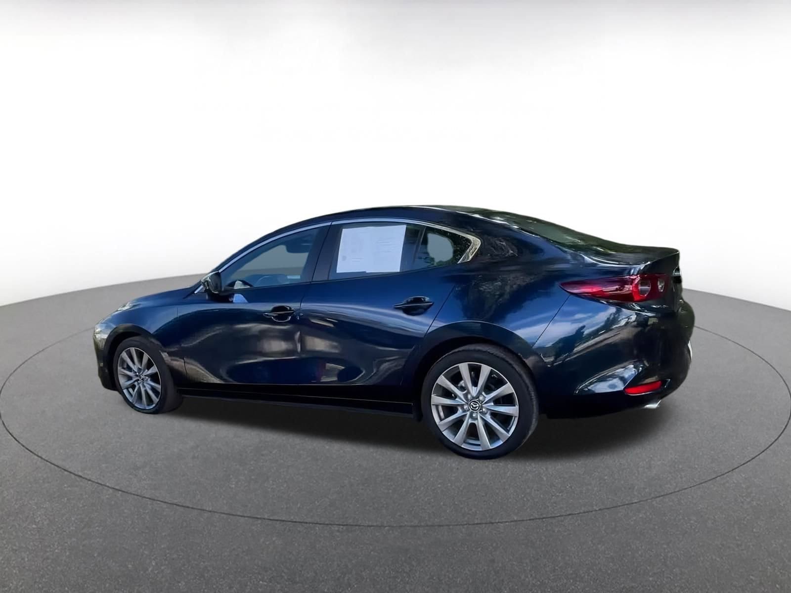 Thumbnail: 2025 Mazda Mazda3 - 10