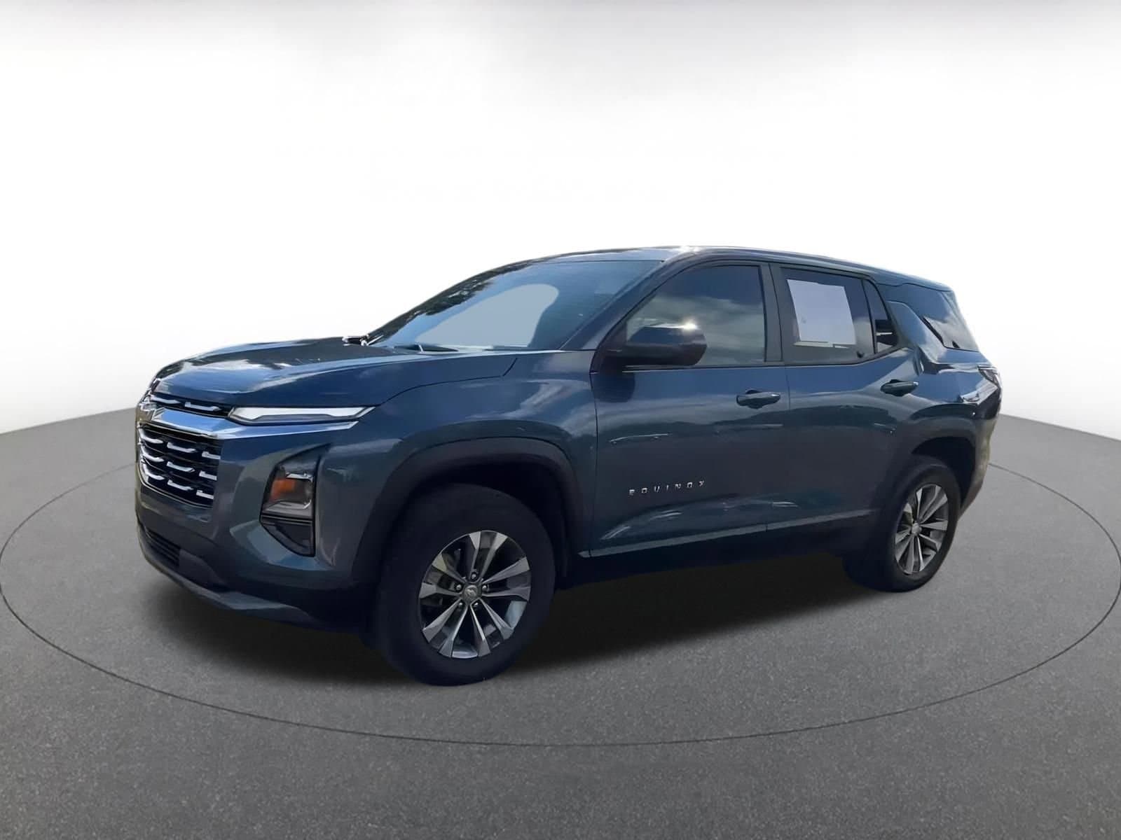 Thumbnail: 2025 Chevrolet Equinox - 8