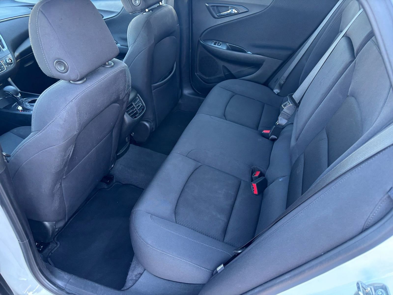 Thumbnail: 2023 Chevrolet Malibu - 27