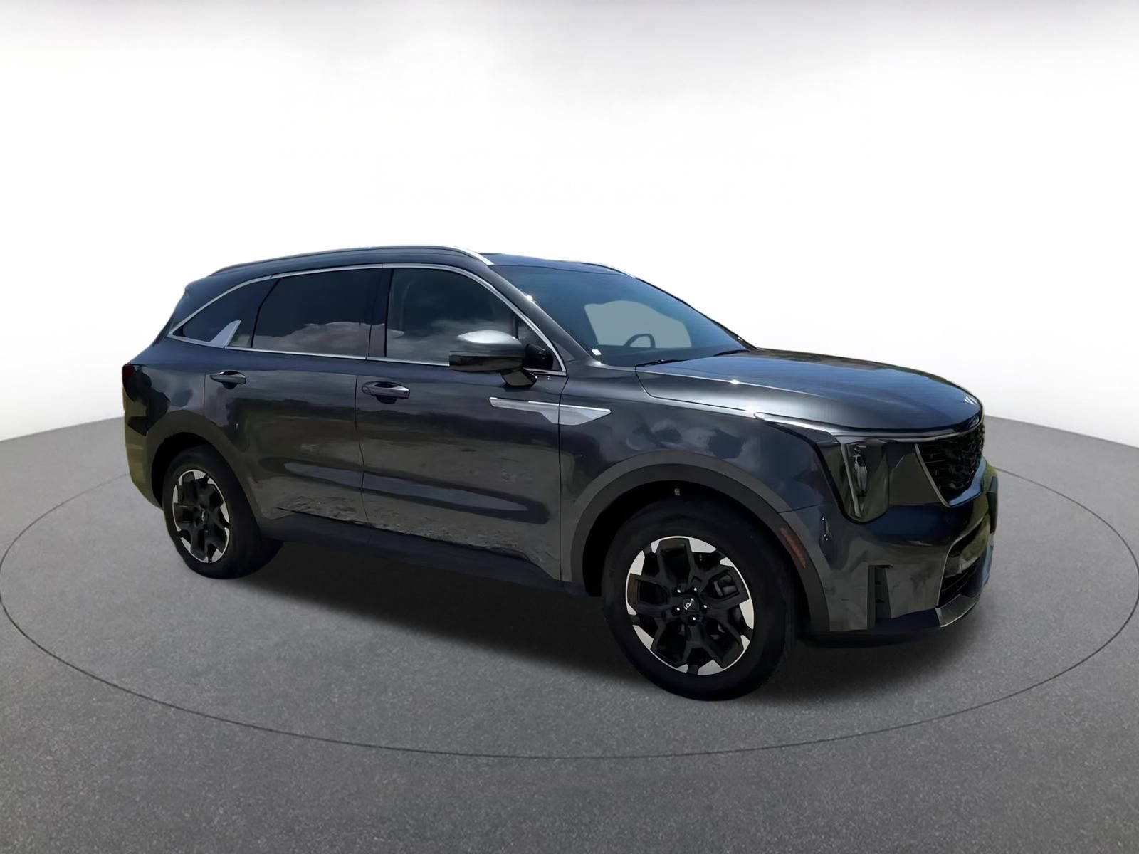 Thumbnail: 2024 Kia Sorento - 2