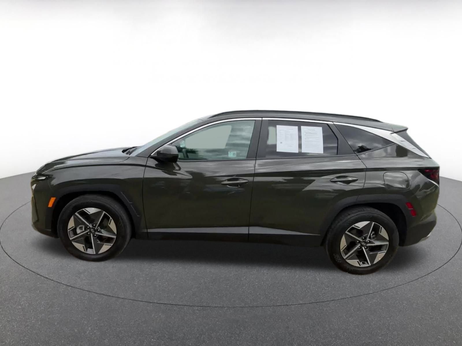 Thumbnail: 2025 Hyundai Tucson - 9