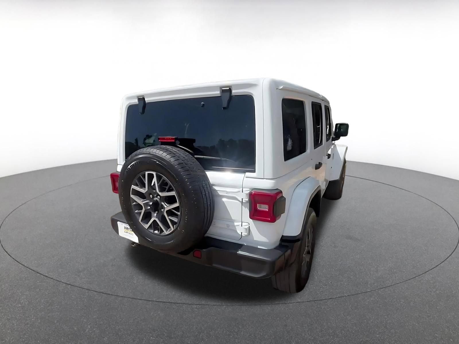 Thumbnail: 2025 Jeep Wrangler - 16