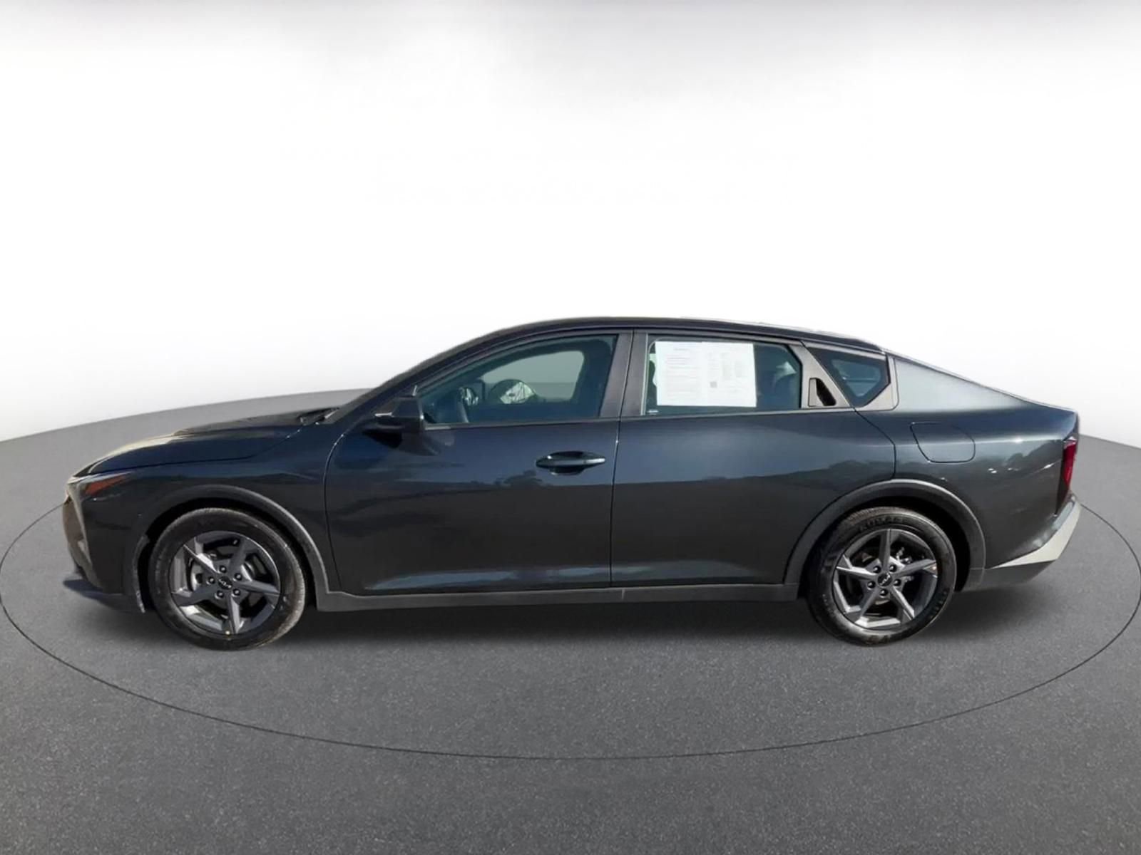 Thumbnail: 2025 Kia K4 - 9