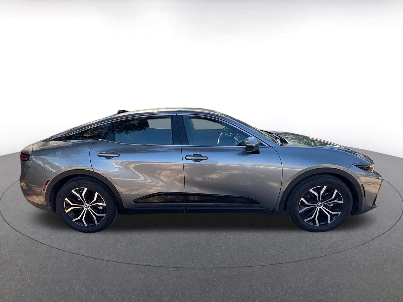 Thumbnail: 2025 Toyota Crown - 8