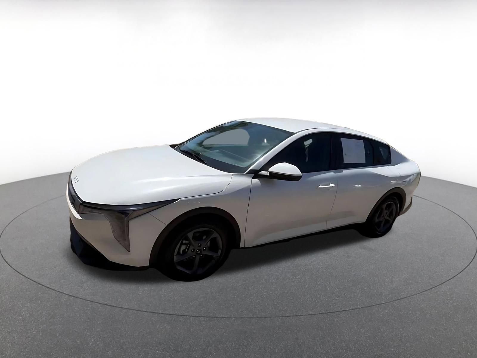 Thumbnail: 2025 Kia K4 - 10