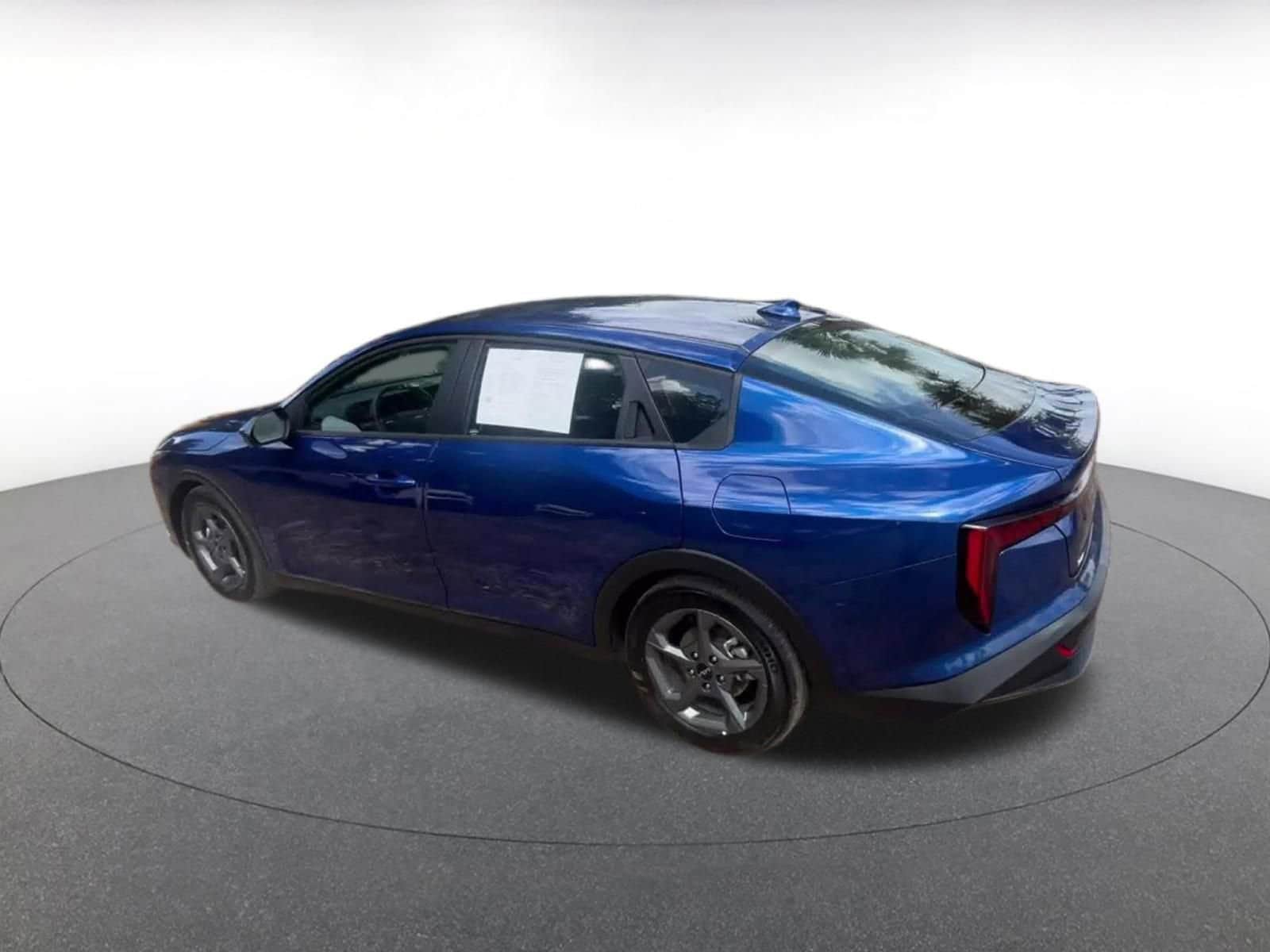 Thumbnail: 2025 Kia K4 - 10
