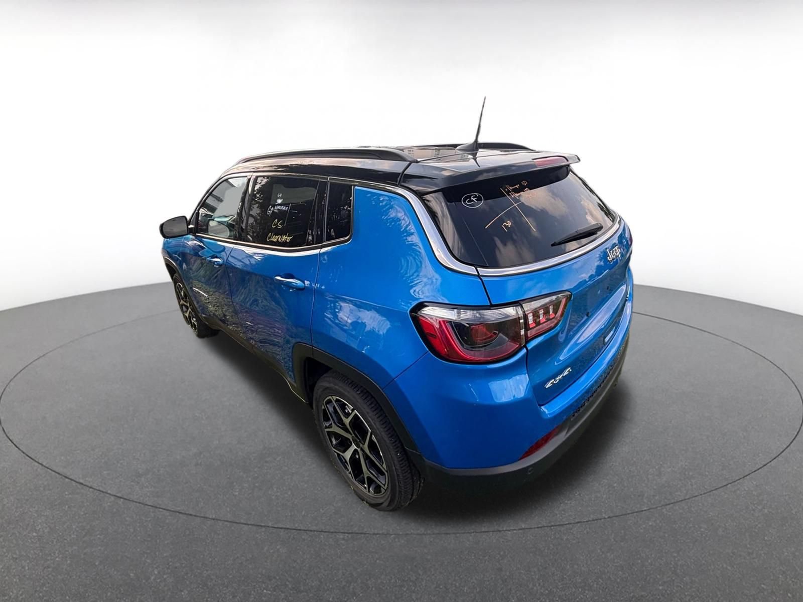 Thumbnail: 2025 Jeep Compass - 4