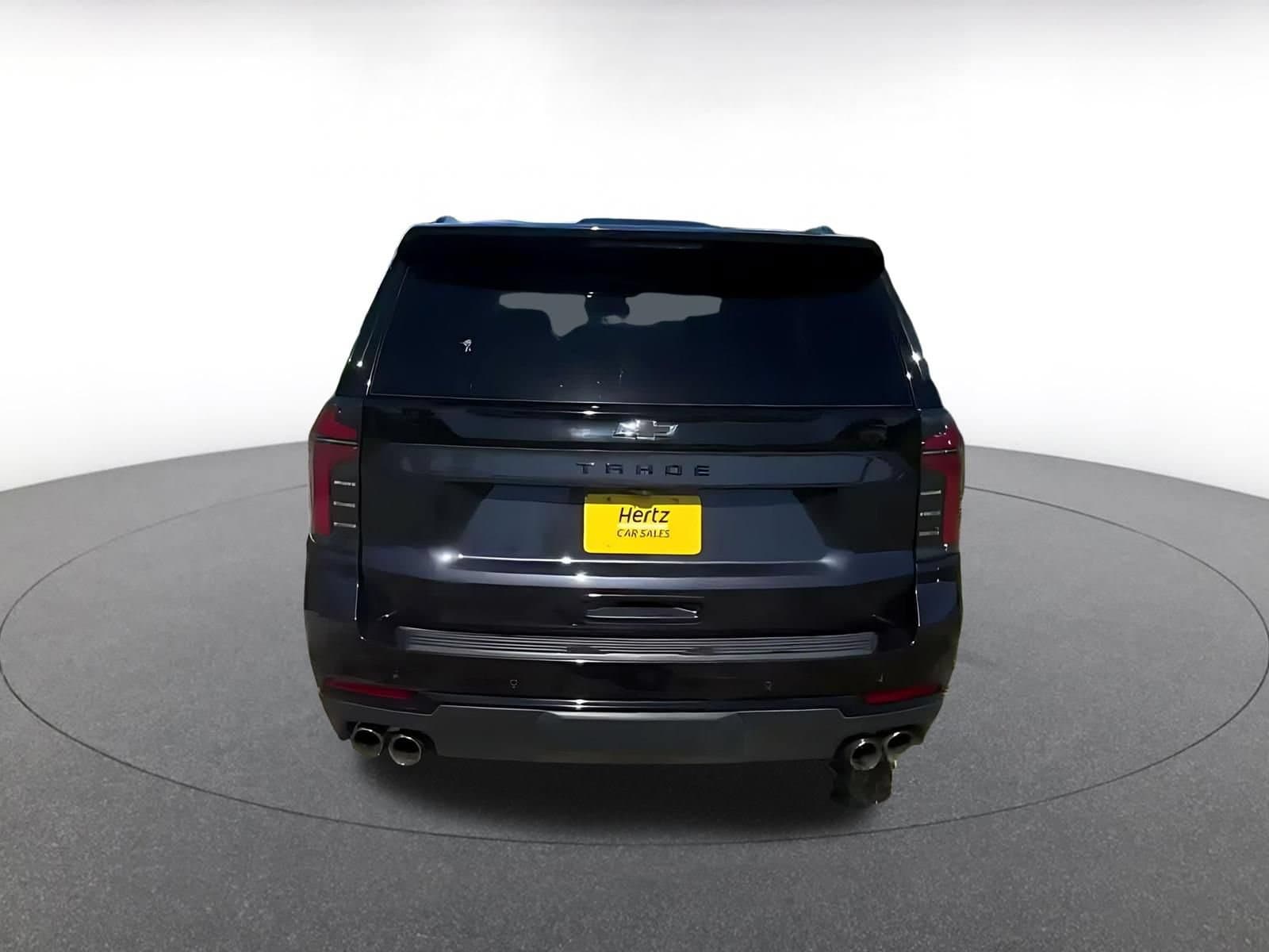 Thumbnail: 2025 Chevrolet Tahoe - 12