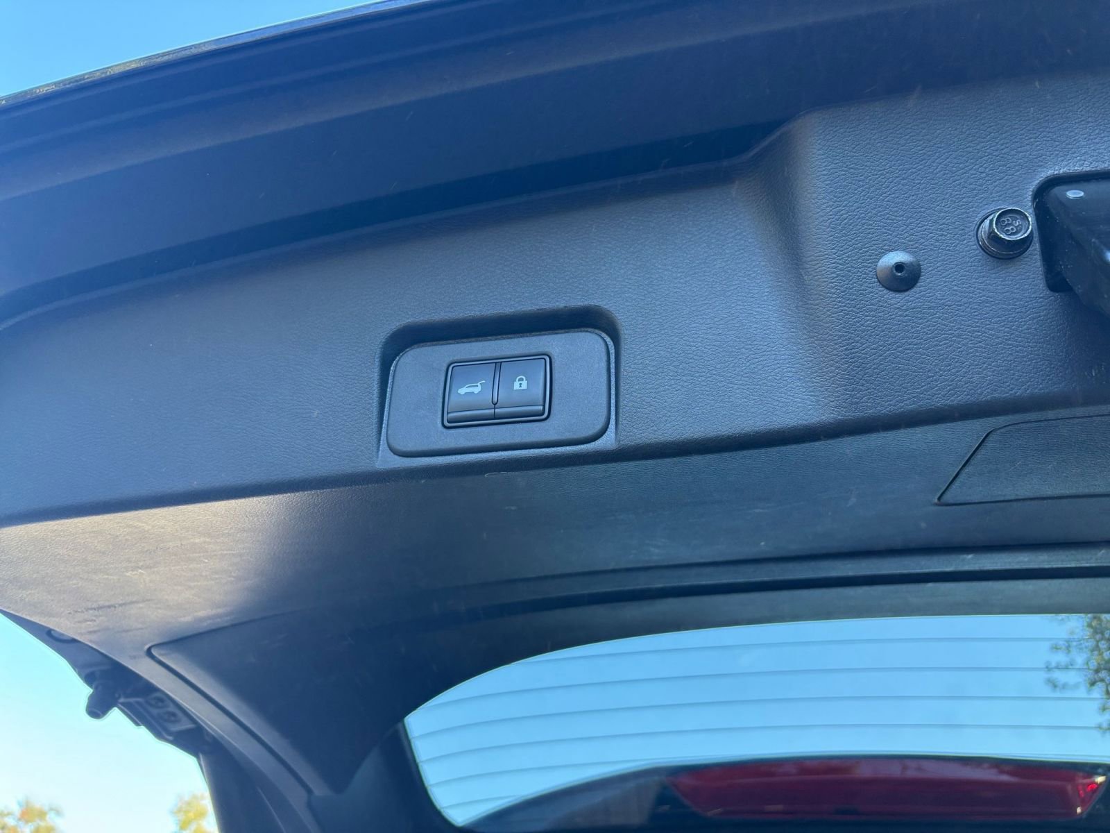 Thumbnail: 2025 Nissan Rogue - 23