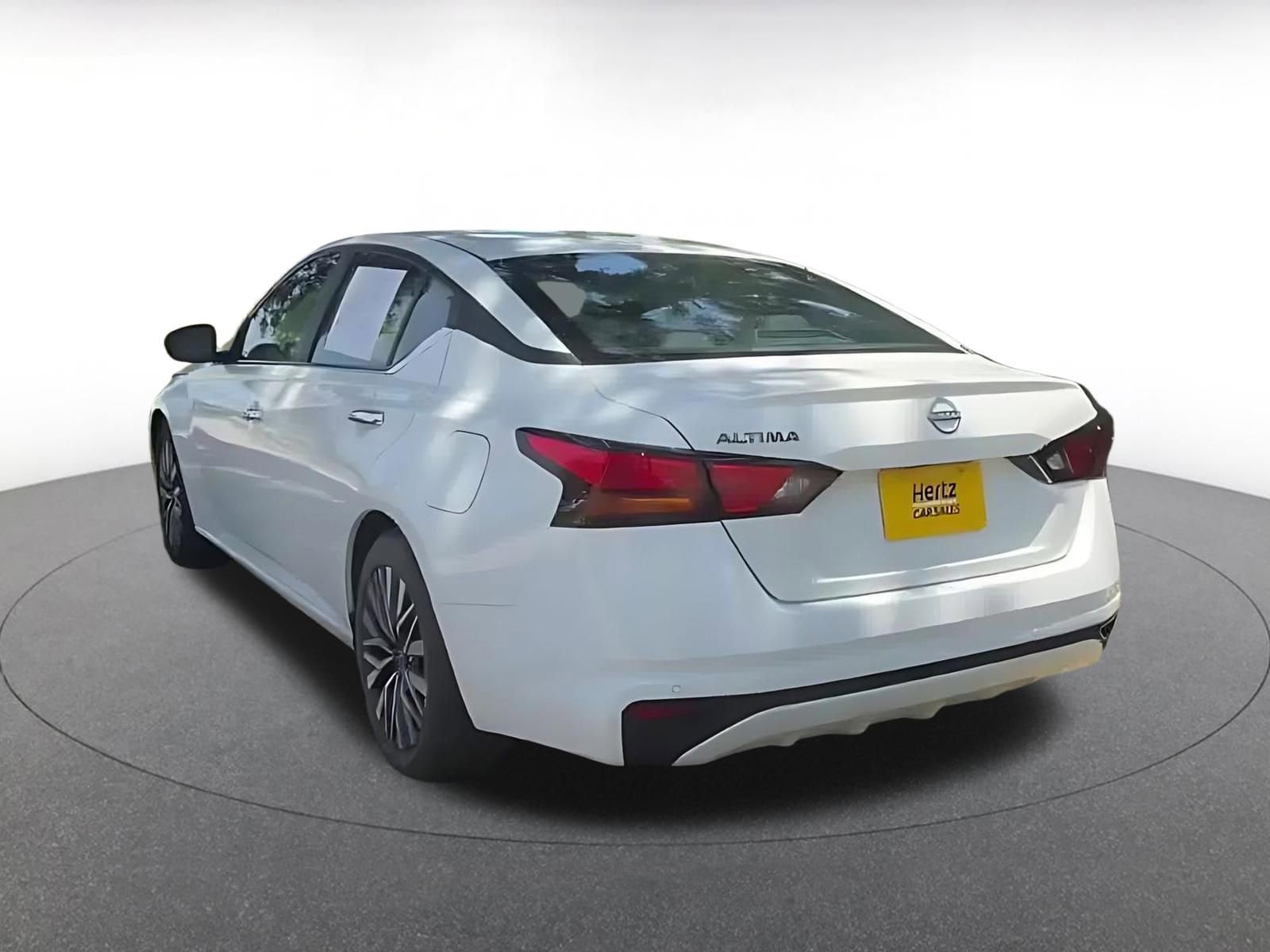 Thumbnail: 2025 Nissan Altima - 11