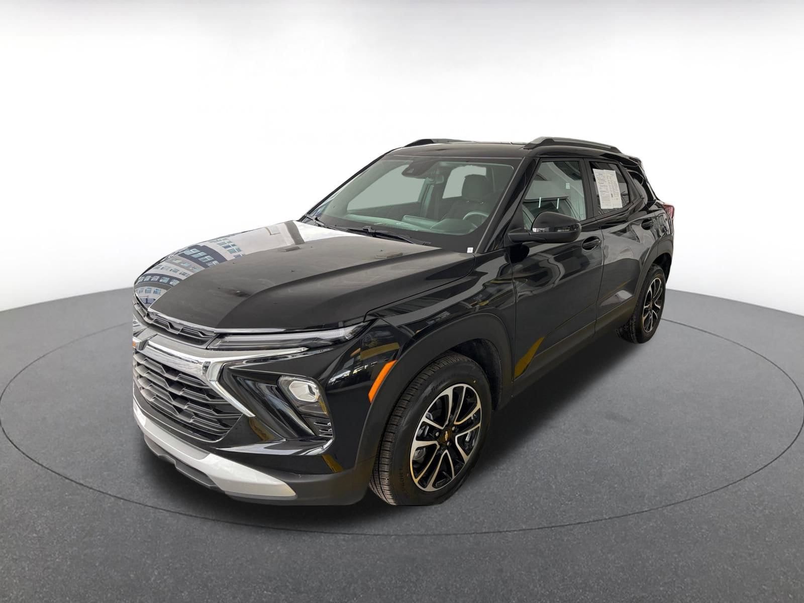 Thumbnail: 2025 Chevrolet TrailBlazer - 4